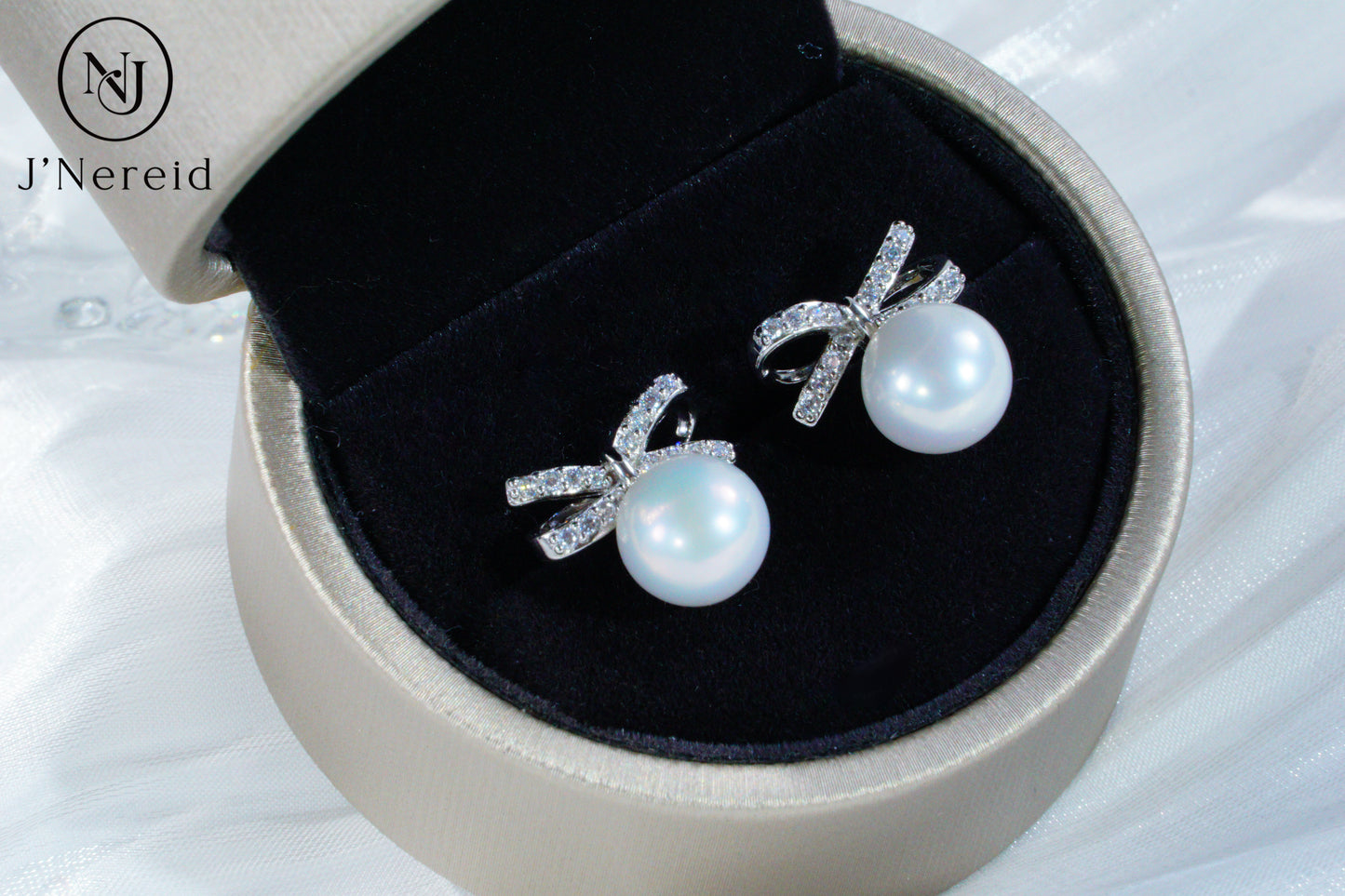 Aurora Edison Freshwater Pearl Bow Earrings,(9-9.5mm) 925 Sterling Silver Exquisite Craft, Elegant Gentle Style Stud Earrings for Women(Pearl Variation)