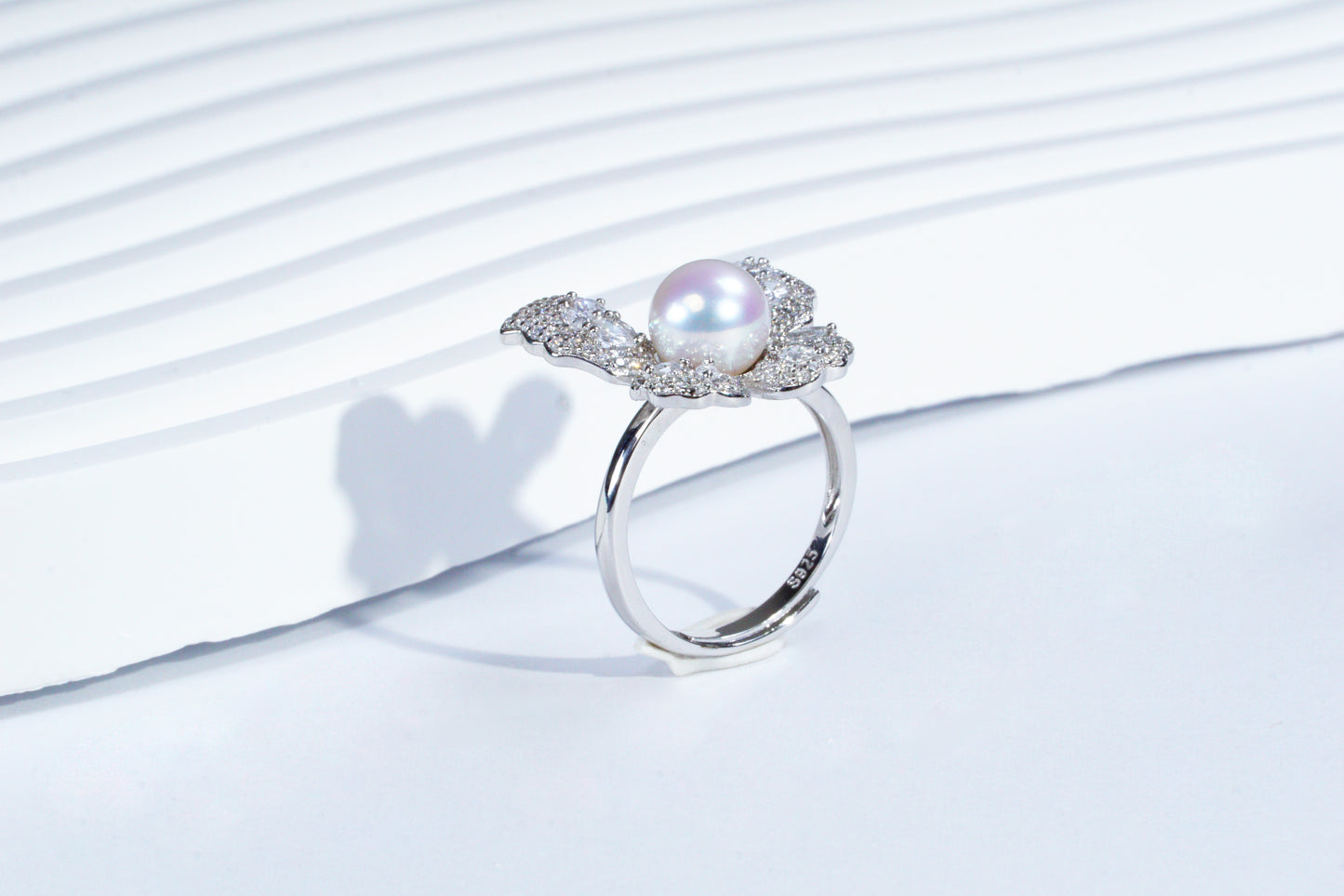 Butterfly Dream Adjustable S925 Silver Aurora Freshwater Pearl Ring (7-8mm)
