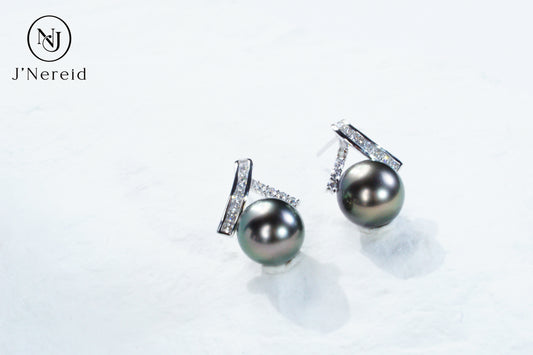 Tahitian Black Pearl Stud Earrings, Modern Twisted Diamond Accent Design（9.5-10mm) Timeless Luxury Versatile Fine Jewelry(Pearl Variation)