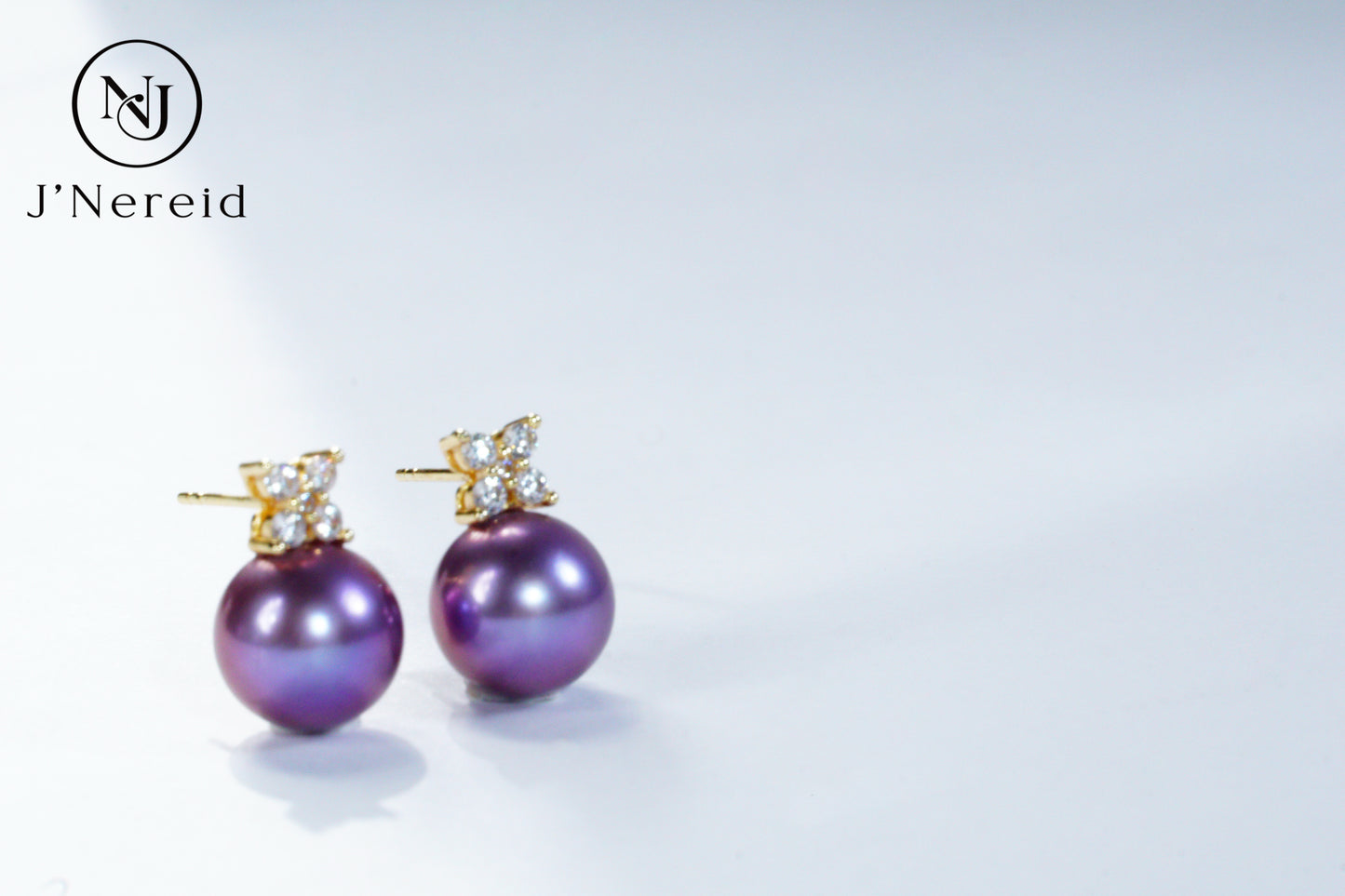 Deep Violet Edison Freshwater Pearl Stud Earrings, Classic Four-Leaf Clover Diamond Accent Design（10-10.5）, Luxury Versatile Fine Jewelry（Pearl Variation)