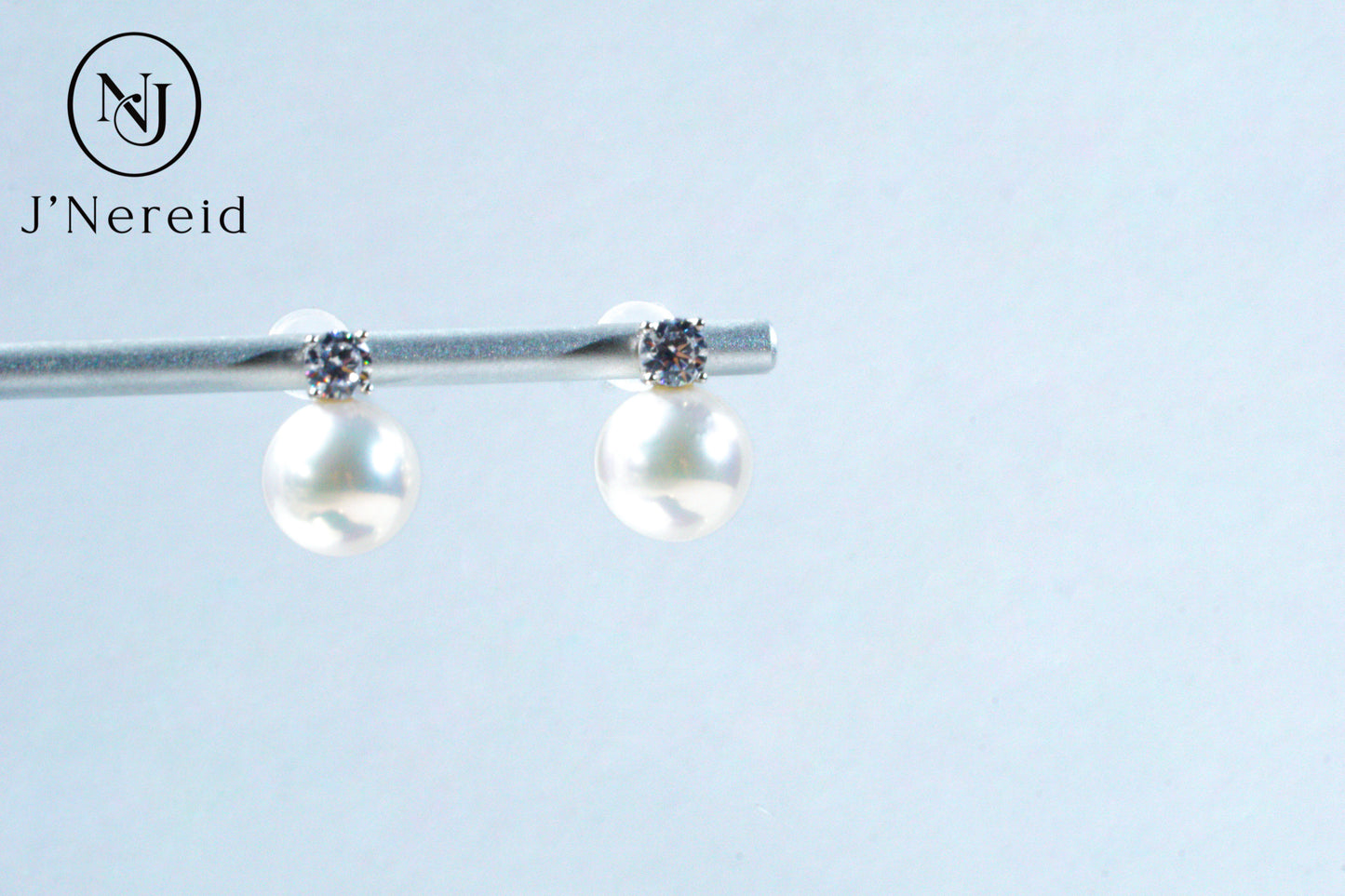 9-9.5mm AAAA Aurora Luster White Edison Freshwater Pearl Earrings, S925 Sterling Silver Classic Diana Style Studs, Timeless Elegant Pearl Jewelry for Women, Bridal Wedding Gift（Pearl Variation）