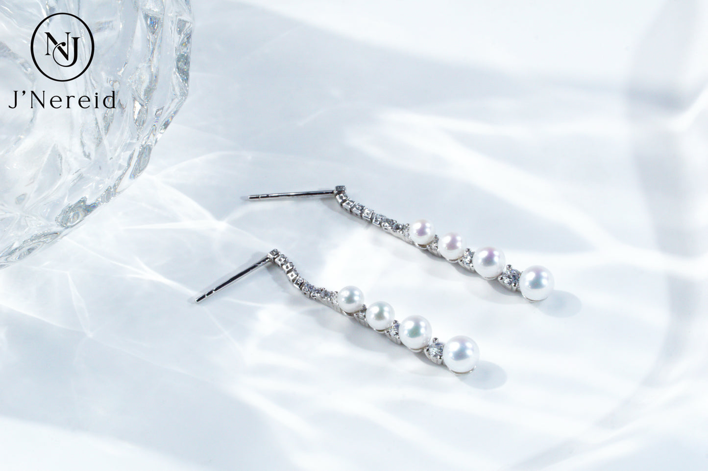 S925 Silver 3-4.5mm Graduated Aurora Freshwater Pearl Linear Drop Earrings