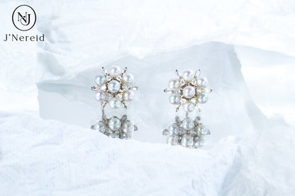 Aurora Freshwater Pearl Snowflake Stud Earrings | 3.5-4mm, S925 Sterling Silver, Minimalist Elegant Design