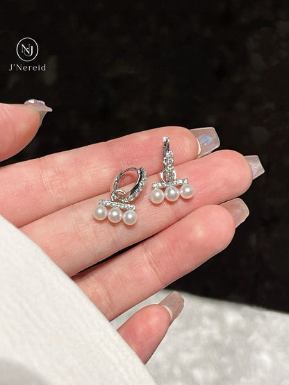 Detachable 3-Pearl Balance Huggie Hoop Earrings, 4mm Freshwater Pearls, Zircon Inlaid Alloy Convertible Earrings for Women