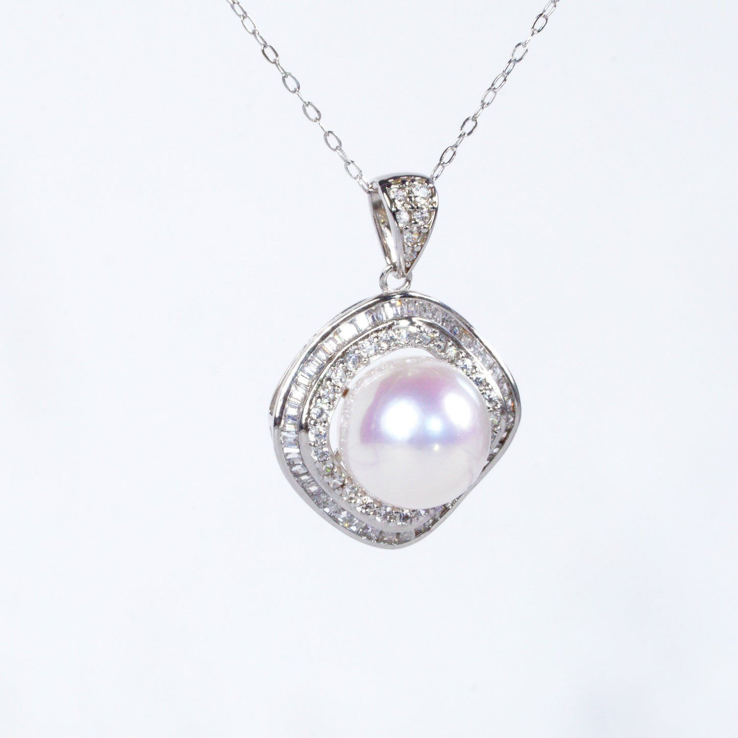 5A Grade Edison Freshwater Pearl Pendant Necklace 10-11mm Perfect Round Ultra Strong Iridescent Luster Square Double Halo S925 Sterling Silver Exquisite Craft Setting（Pearl Variation）