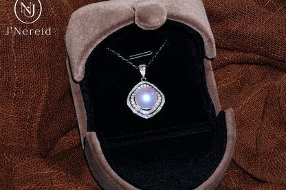 5A Grade Edison Freshwater Pearl Pendant Necklace 10-11mm Perfect Round Ultra Strong Iridescent Luster Square Double Halo S925 Sterling Silver Exquisite Craft Setting（Pearl Variation）