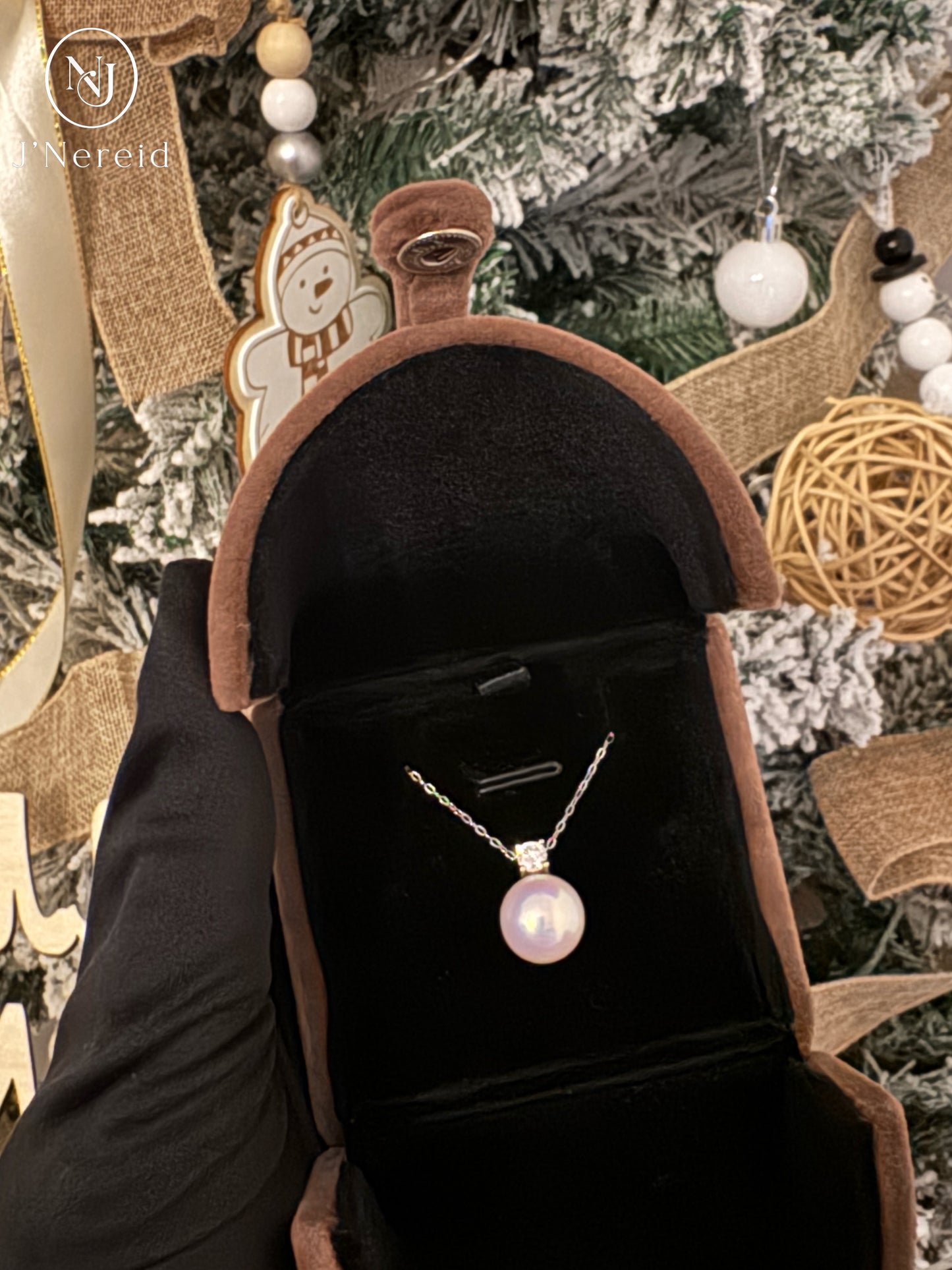 Classic Diana-Style Aurora Freshwater Pearl Necklace | 11-12mm Pearl with S925 Silver & Zircon