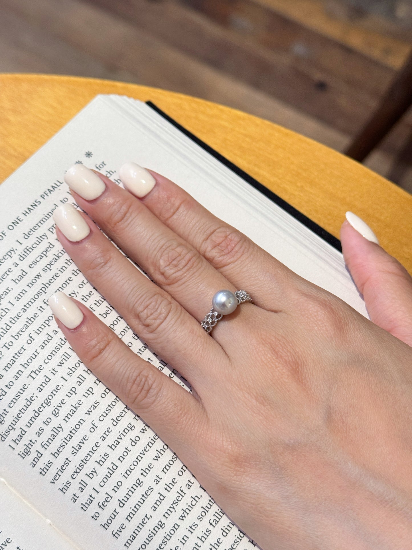Madama Tone Japanese Akoya Pearl Ring 7-8mm Cool Silver Grey Akoya Pearl S925 Sterling Silver Open Hollow Lace Band Zircon Inlaid Vintage Stackable Fine Jewelry for Women(Pearl Variation)