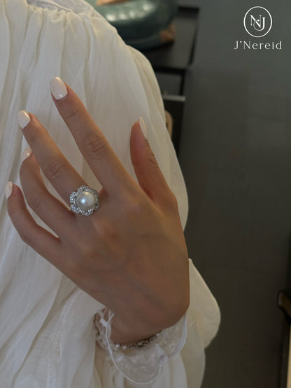 Luxury 11-12mm Australian South Sea White Pearl Floral Framed Ring, Heavy Solid S925 Sterling Silver Paved Zircon Statement Fine Jewelry Ring for Women Wedding & Anniversary Gift（Pearl Variation）