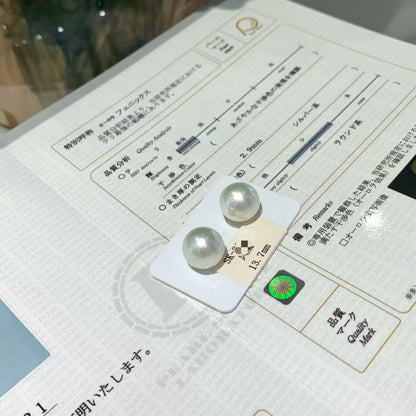 Phoenix Grade South Sea White Pearl Pair 13.7mm Perfect Round Intense Gem Luster Loose Pearls with Pearl Sciejce Laboratory Phoenix Certificate