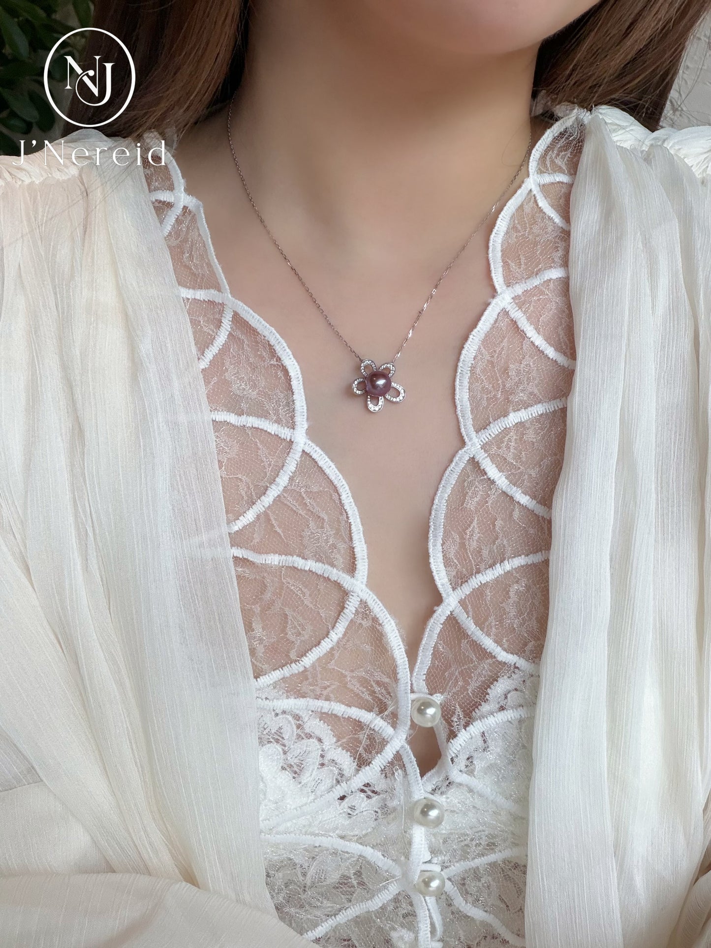 Vibrant Deep Purple Edison Aurora Pearl Flower Pendant Necklace, 8-9mm High-Luster Pearl, S925 Silver with Sparkling CZ（Pearl Variation)