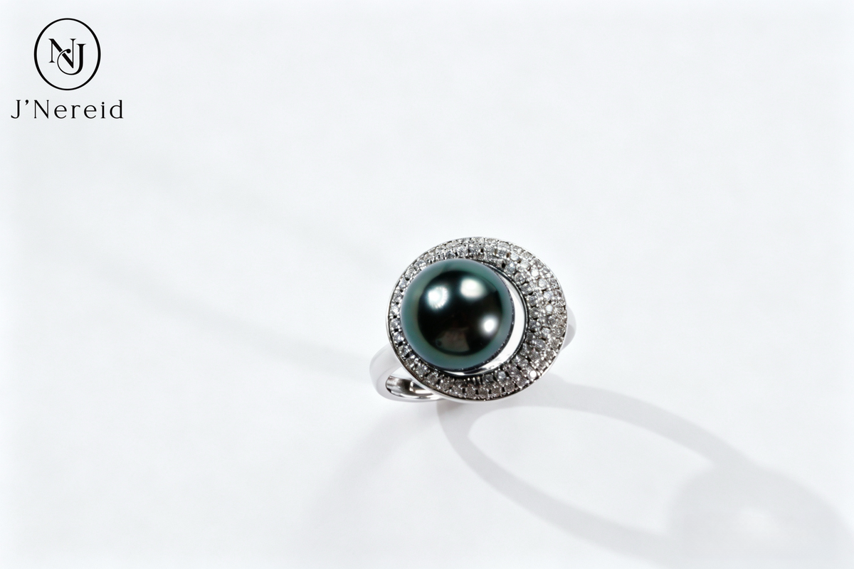 10-10.5mm Tahitian Pearl Ring, S925 Sterling Silver Crescent Pave cubic Zircon Ring, Peacock Green Tahitian Pearl Statement Ring for Party & Daily Wear（Pearl Variation）