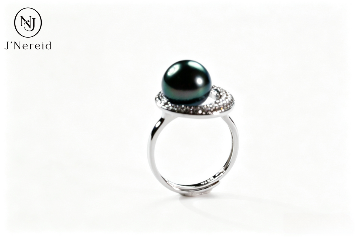 10-10.5mm Tahitian Pearl Ring, S925 Sterling Silver Crescent Pave cubic Zircon Ring, Peacock Green Tahitian Pearl Statement Ring for Party & Daily Wear（Pearl Variation）