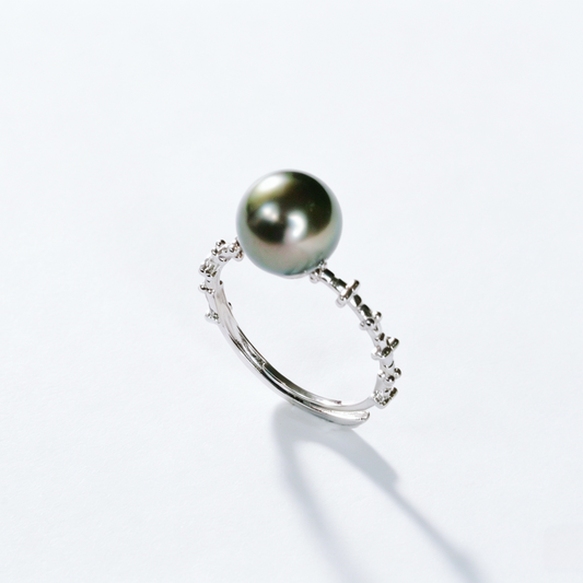 8.5-9mm Tahitian Few Blemished Pearl Ring, Stacked Beaded Band Design, Cool Silver-Grey Peacock Overtone, S925 Sterling Silver with Zircon Inlay, Adjustable Open Statement Ring for Daily & Evening Occasions（Pearl Variation)