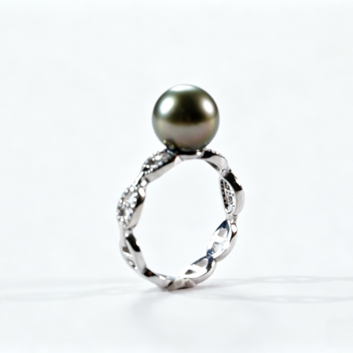 9-10mm Tahitian Few Blemished Pearl Ring, Pig Nose Link Hollow Band with Pave Zircon, Cool Silver-Green Peacock Overtone, S925 Sterling Silver Adjustable Open Ring for Daily & Formal Occasions