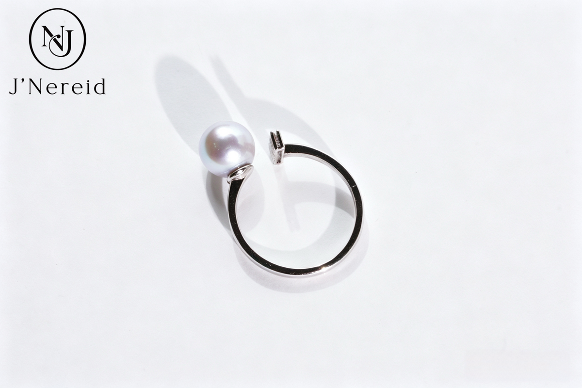 Madama Tone Japanese Akoya Pearl Ring 7-8mm Cool Silver Grey Akoya Pearl S925 Sterling Silver Split Shank Paved Zircon Dainty Stackable Fine Jewelry Gift for Women(Pearl Variation)